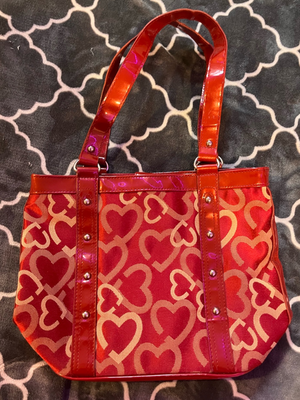 Red Heart Bag